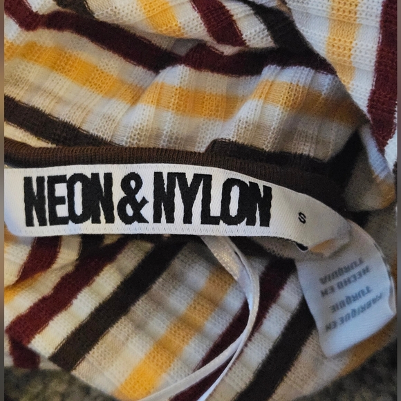 Neon & Nylon Striped dress NWT - Picture 14 of 15